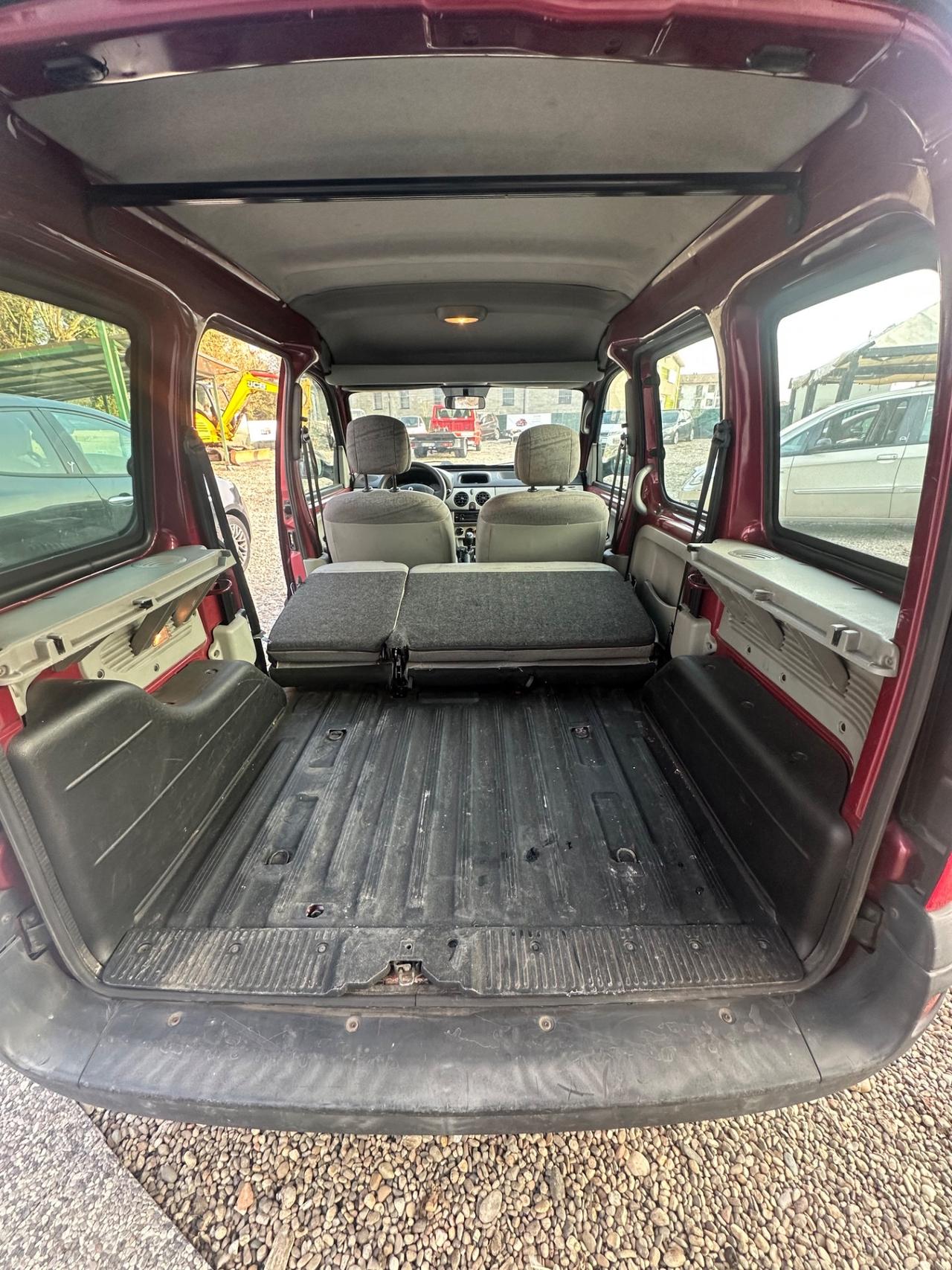 Renault Kangoo 1.2 16V 5p. Privilège