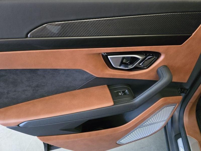 Lamborghini Urus 4.0