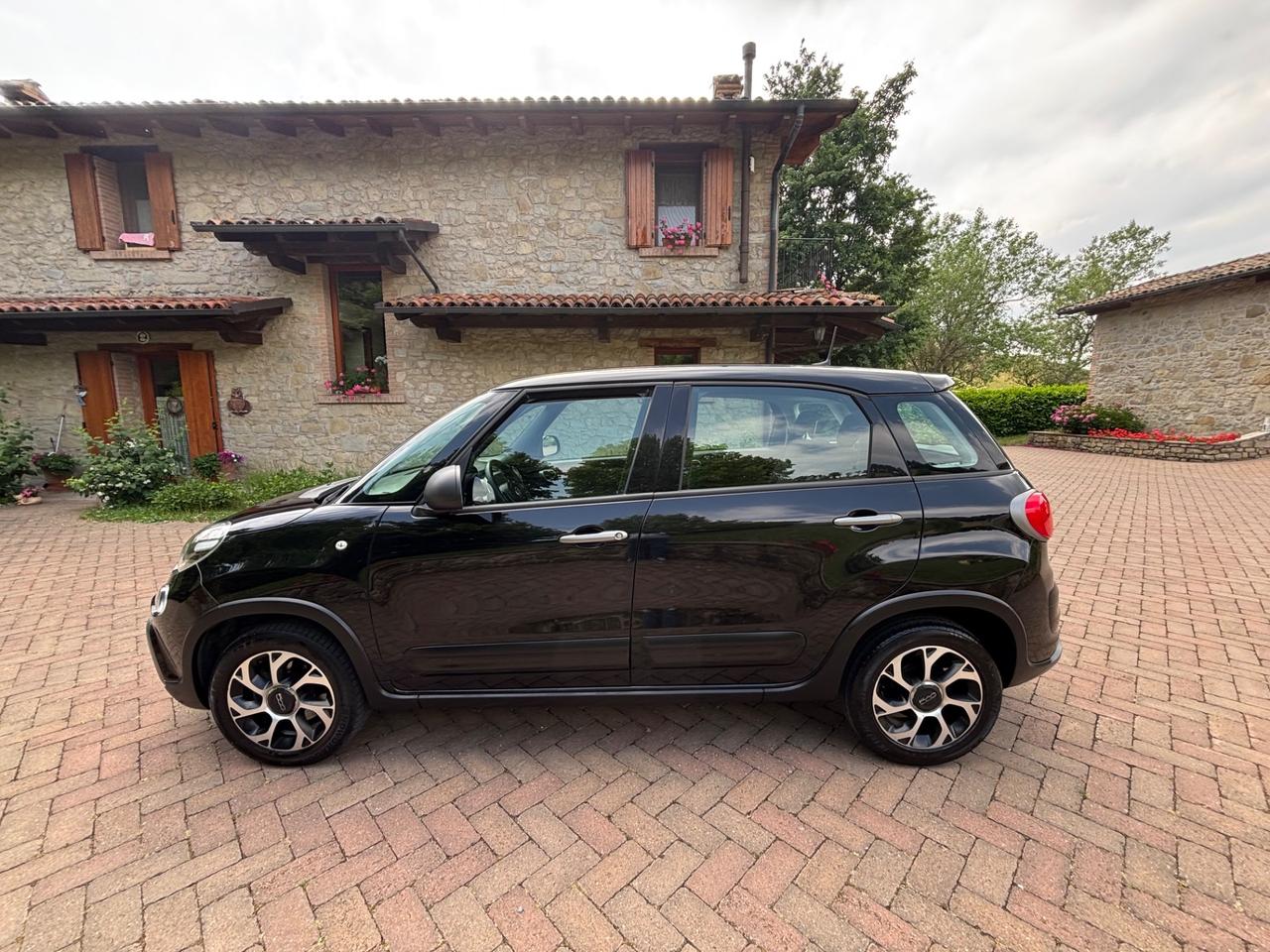 Fiat 500L 1.3 Multijet 95 CV Cross OK NEOPATENTATI