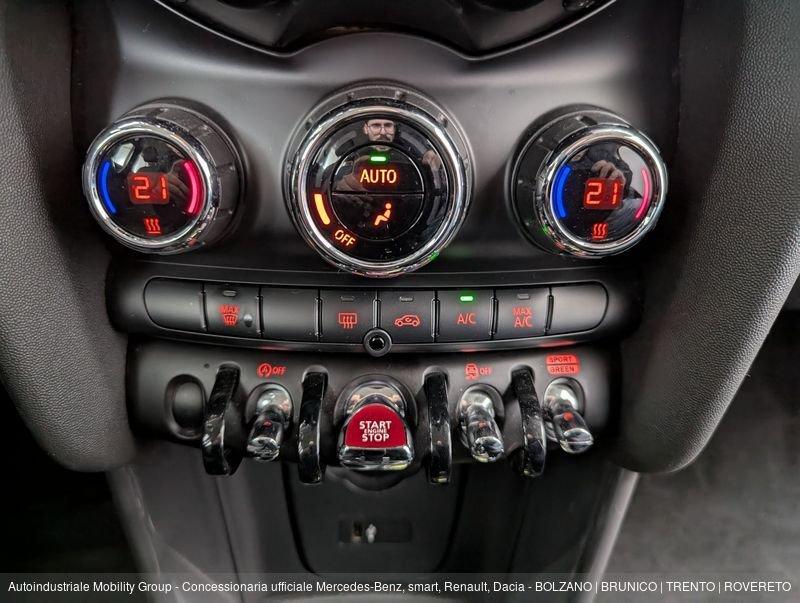 MINI Mini 3 porte 1.5 D 116 CV COOPER AUTOMATIC ''NEOPATENTATI''