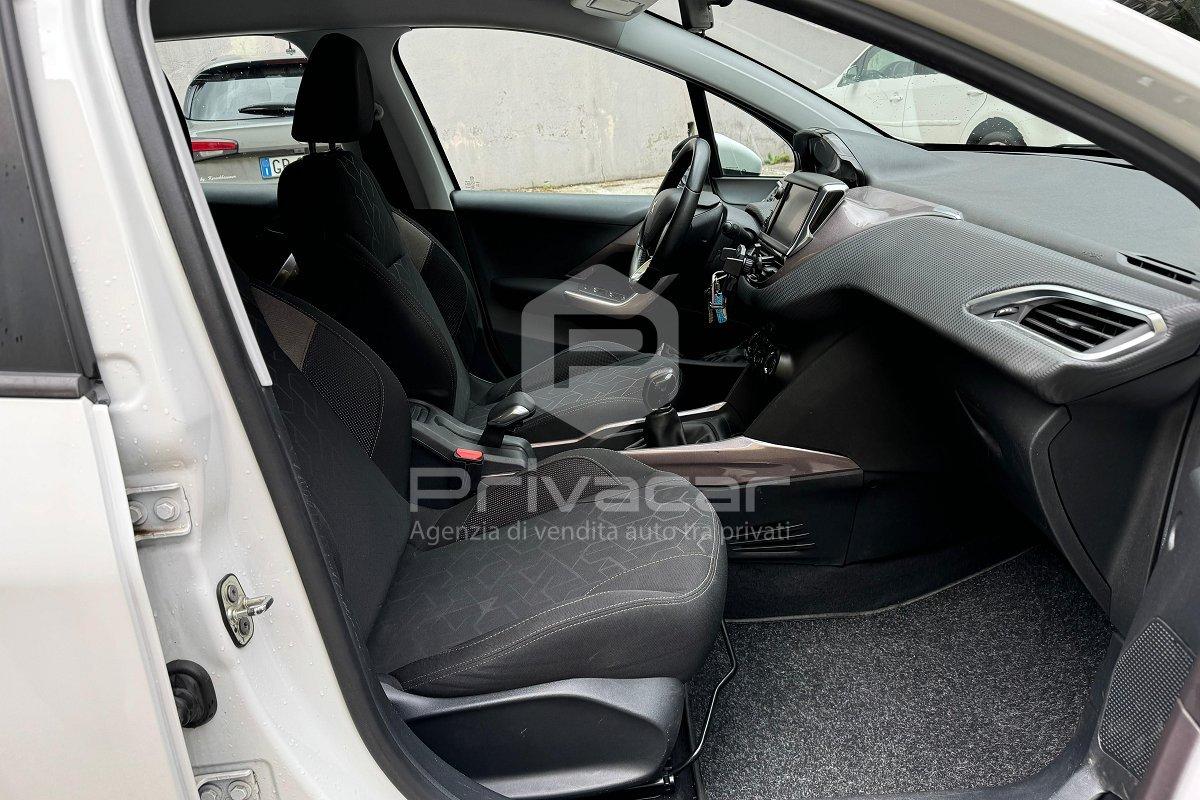 PEUGEOT 2008 1° serie 1.6 e-HDi 92 CV Stop&Start Urban Cross