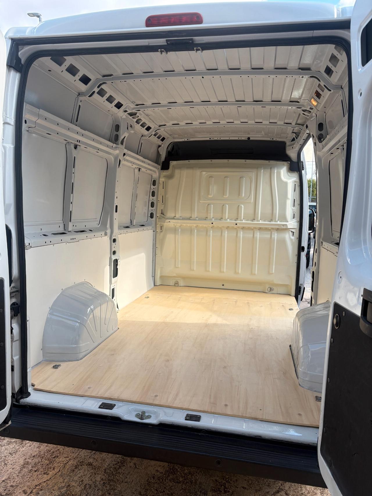 Fiat Nuovo Ducato P.M T.M 2.2 mjt 140cv 2023
