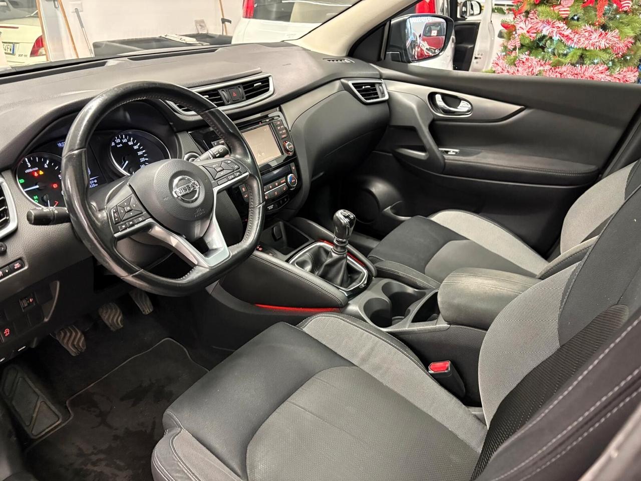 Nissan Qashqai 1.5 dCi N-Connecta