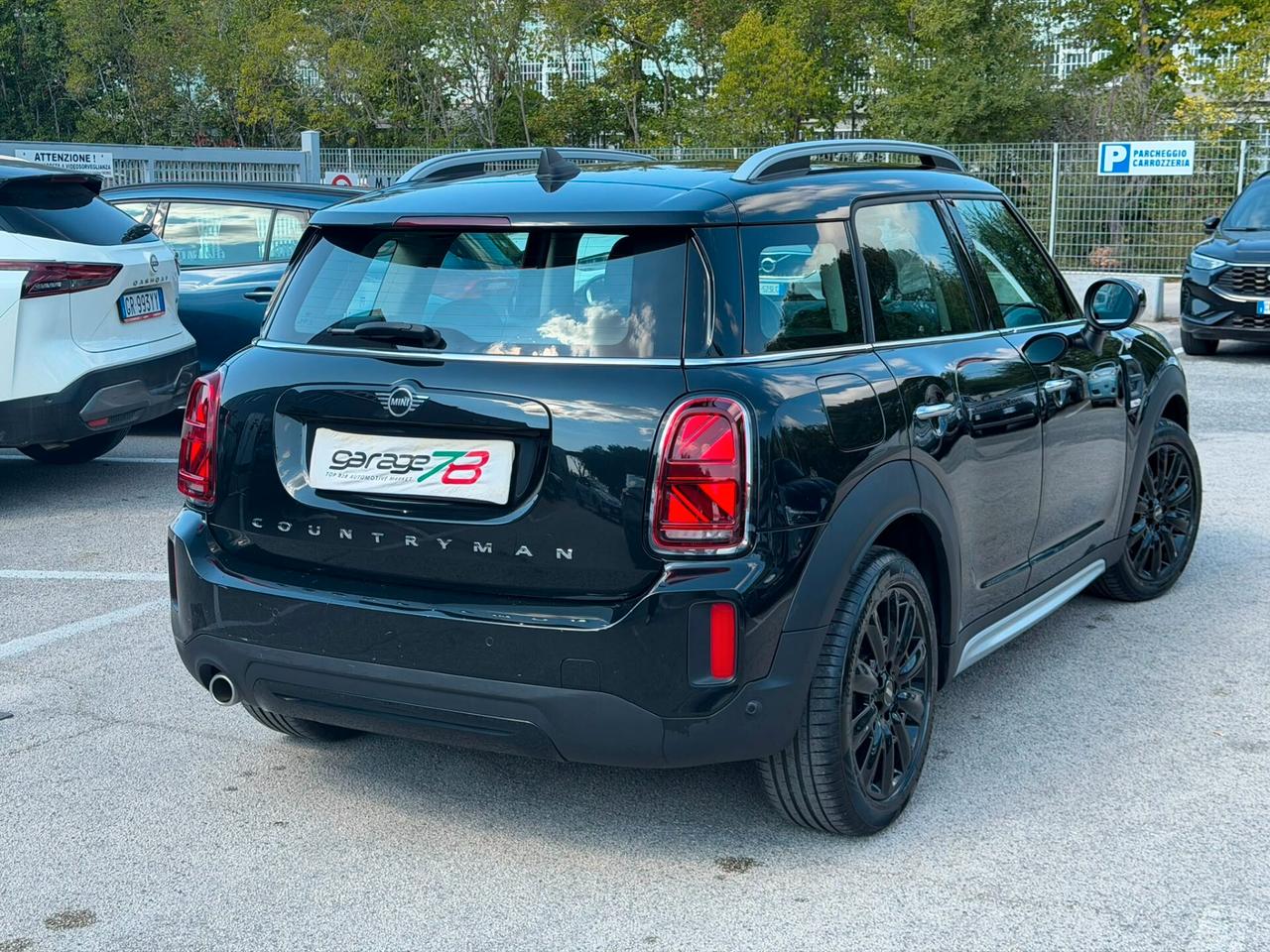 Mini Cooper Countryman 1.5 Essential