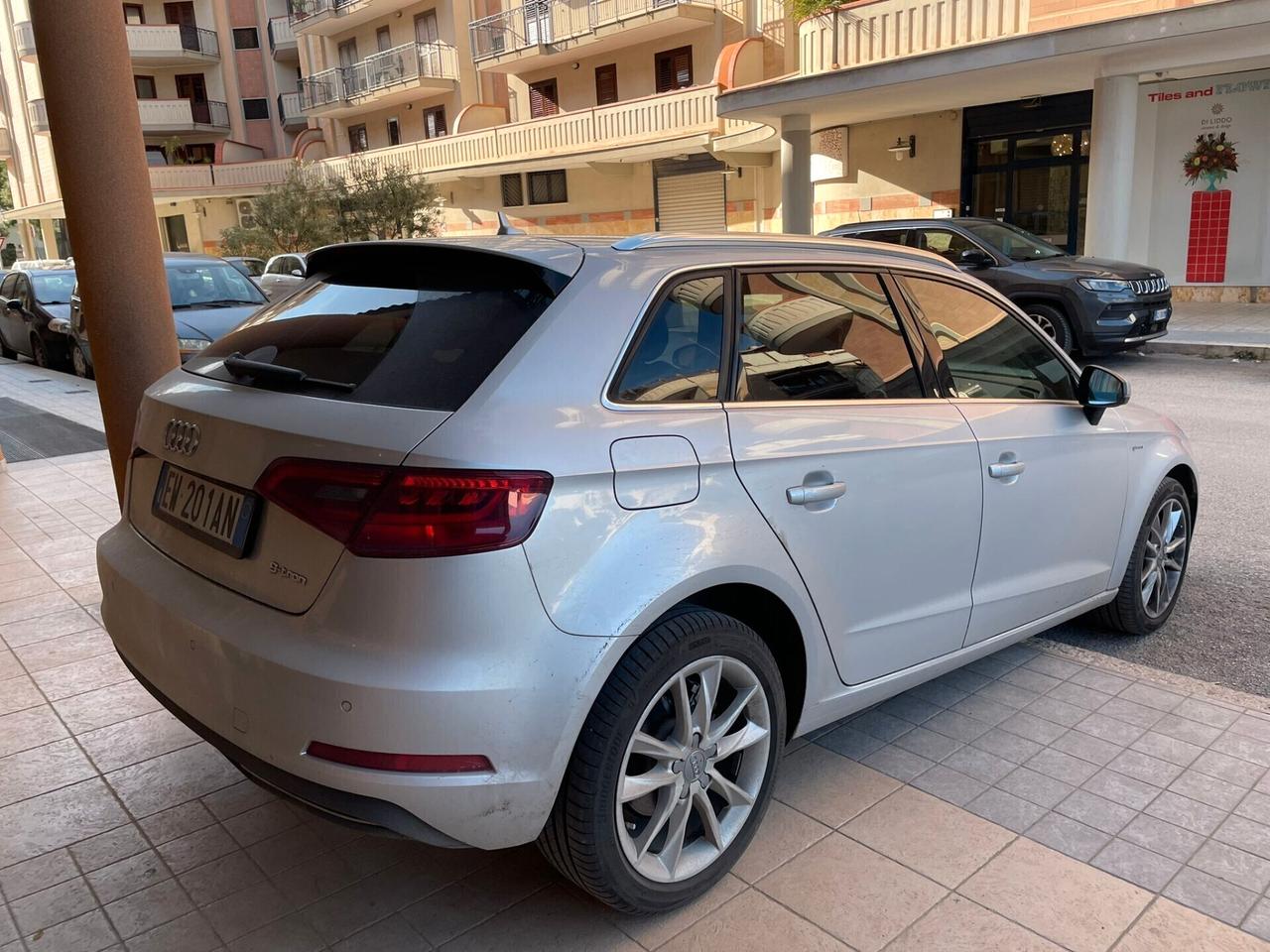 Audi A3 SPB 1.4 TFSI e-tron S tronic Ambition