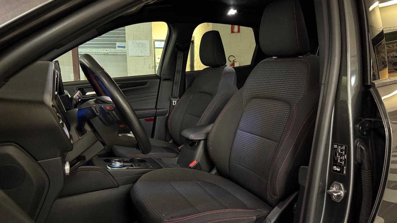 Ford Kuga 1.5 EcoBlue 120 CV 2WD ST-Line