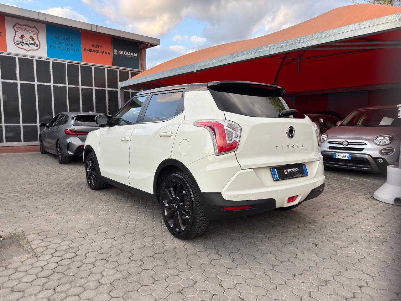Ssangyong Tivoli 1.6 2WD ADATTA A NEOPATENTATI