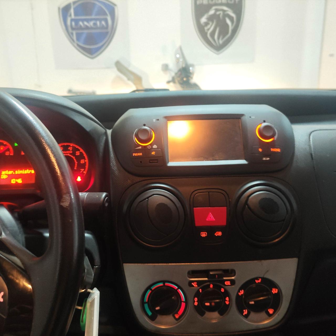 Fiat Fiorino 1.3 MJT 95CV Cargo Adventura( officina mobile ex TIM)