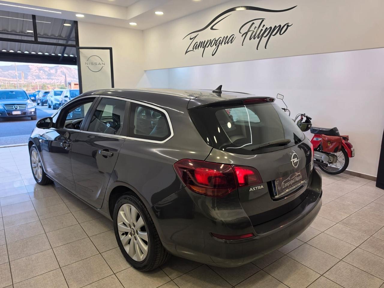 Opel Astra 1.7 CDTI 125CV Sports Tourer Cosmo