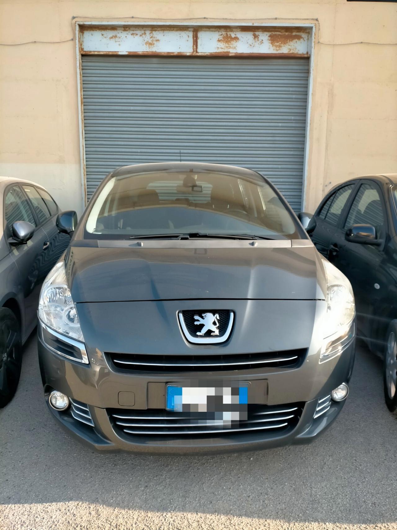 Peugeot 5008 1.6 HDi 112CV Premium