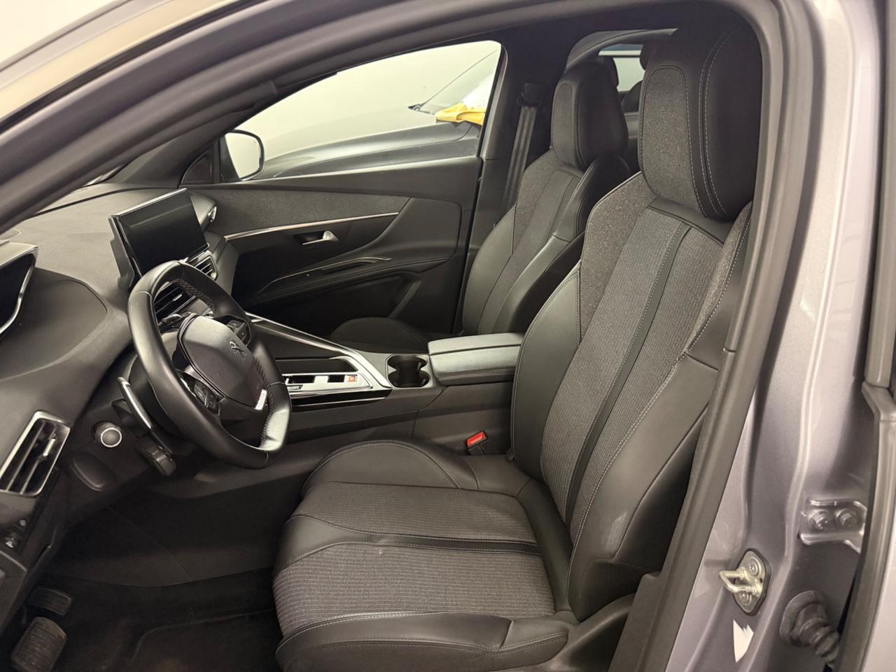 Peugeot 3008 BlueHDi 130 S&S EAT8 Allure Pack