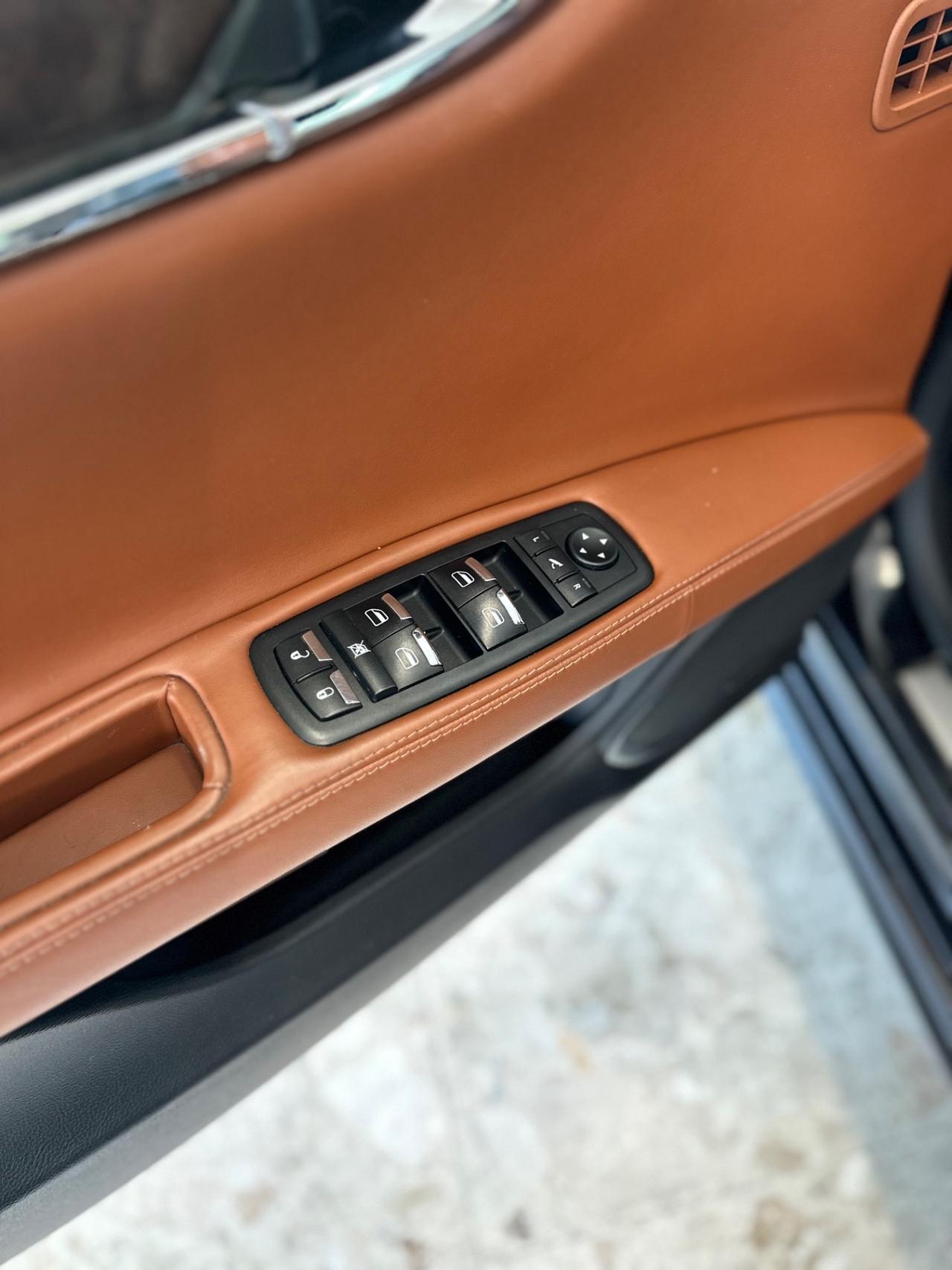 Maserati Quattroporte 3.0 d V6 250cv Granlusso 05/2018 Euro 6B