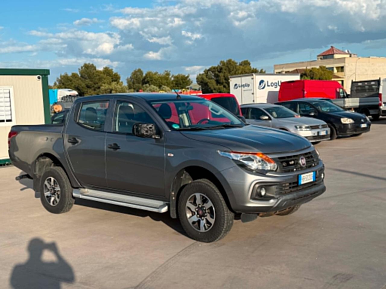 Mitsubishi L200 2.4 DI-D/154CV Club Cab Invite Plus