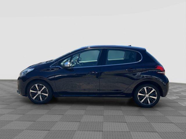 PEUGEOT 208 208 1.2 PureTech 82 CV 5 porte GPL Allure