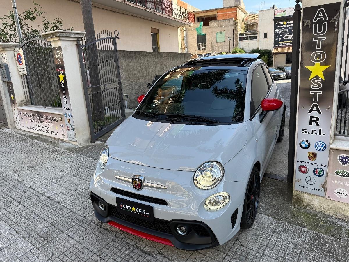 Abarth F595 1.4 Turbo T-Jet 165 CV