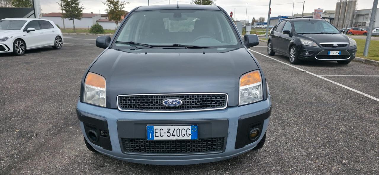 Ford Fusion UAV 1.4 16V automatica neopatentati