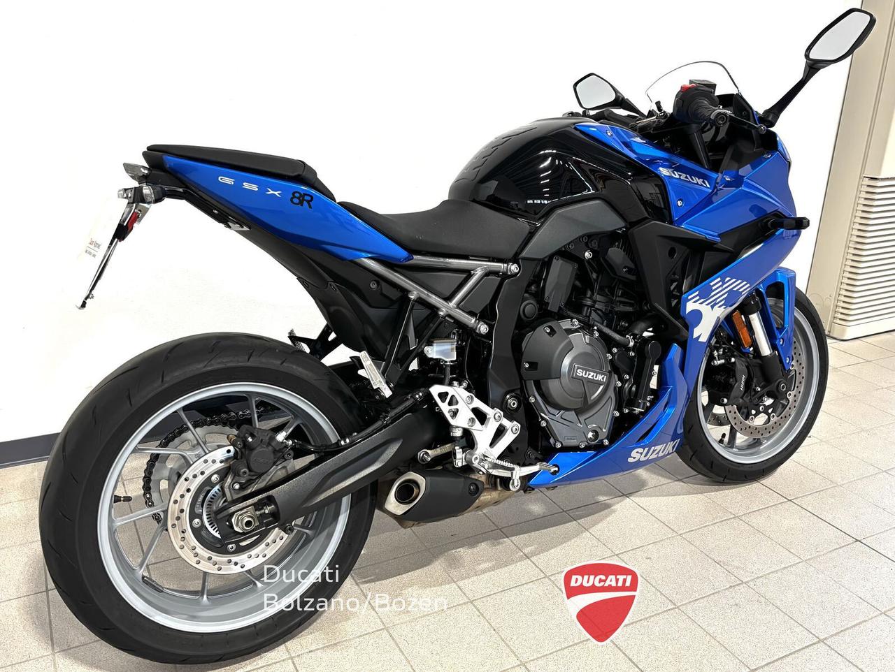 Suzuki GSX-8R - PARI AL NUOVO -