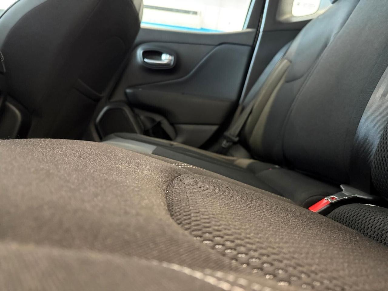 Jeep Renegade SUMMIT 1.5 T4 Hybrid MHEV Aut. SPOTICAR