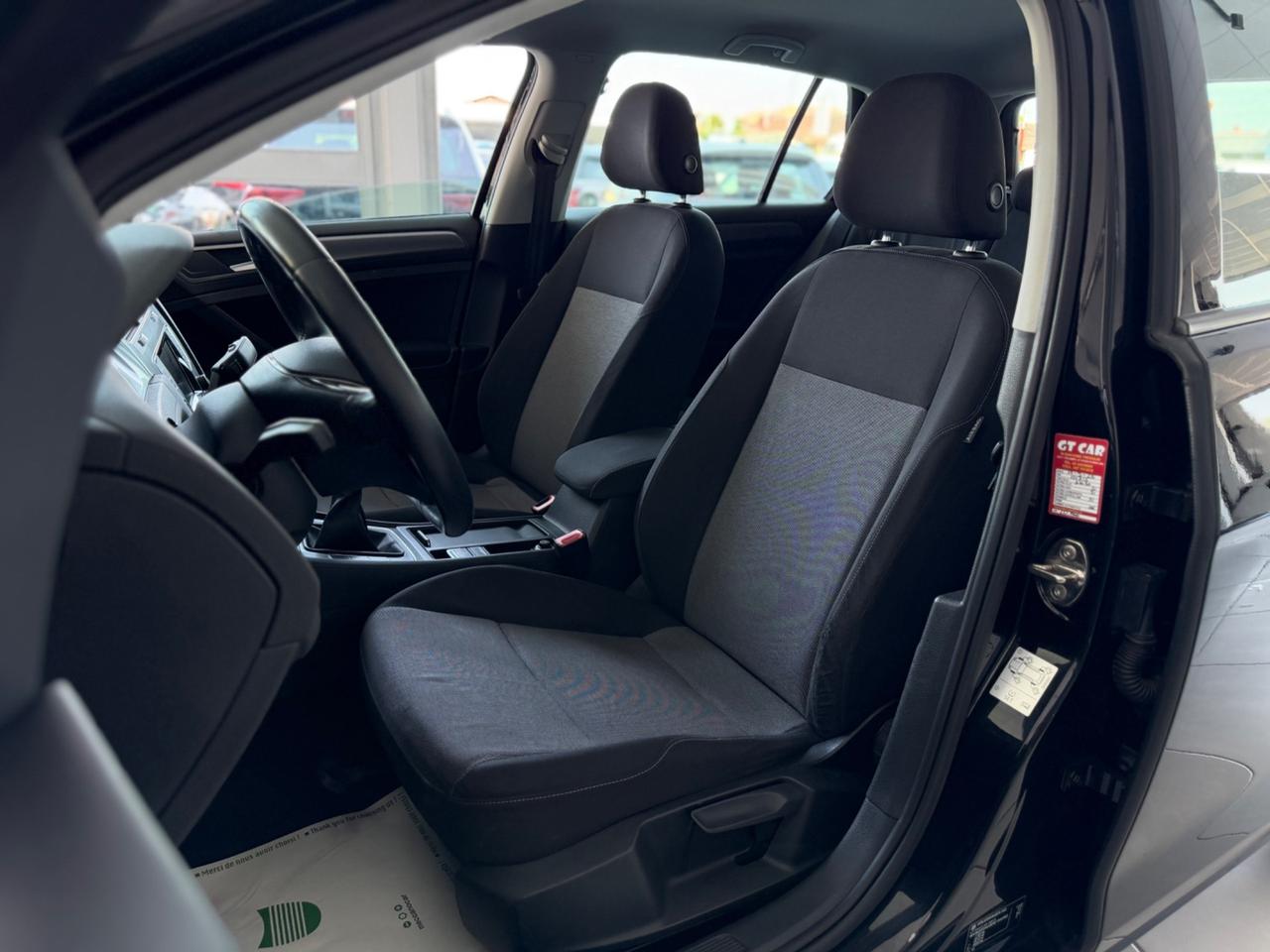 Volkswagen Golf 1.2 TSI 85 CV EURO6 110.000km