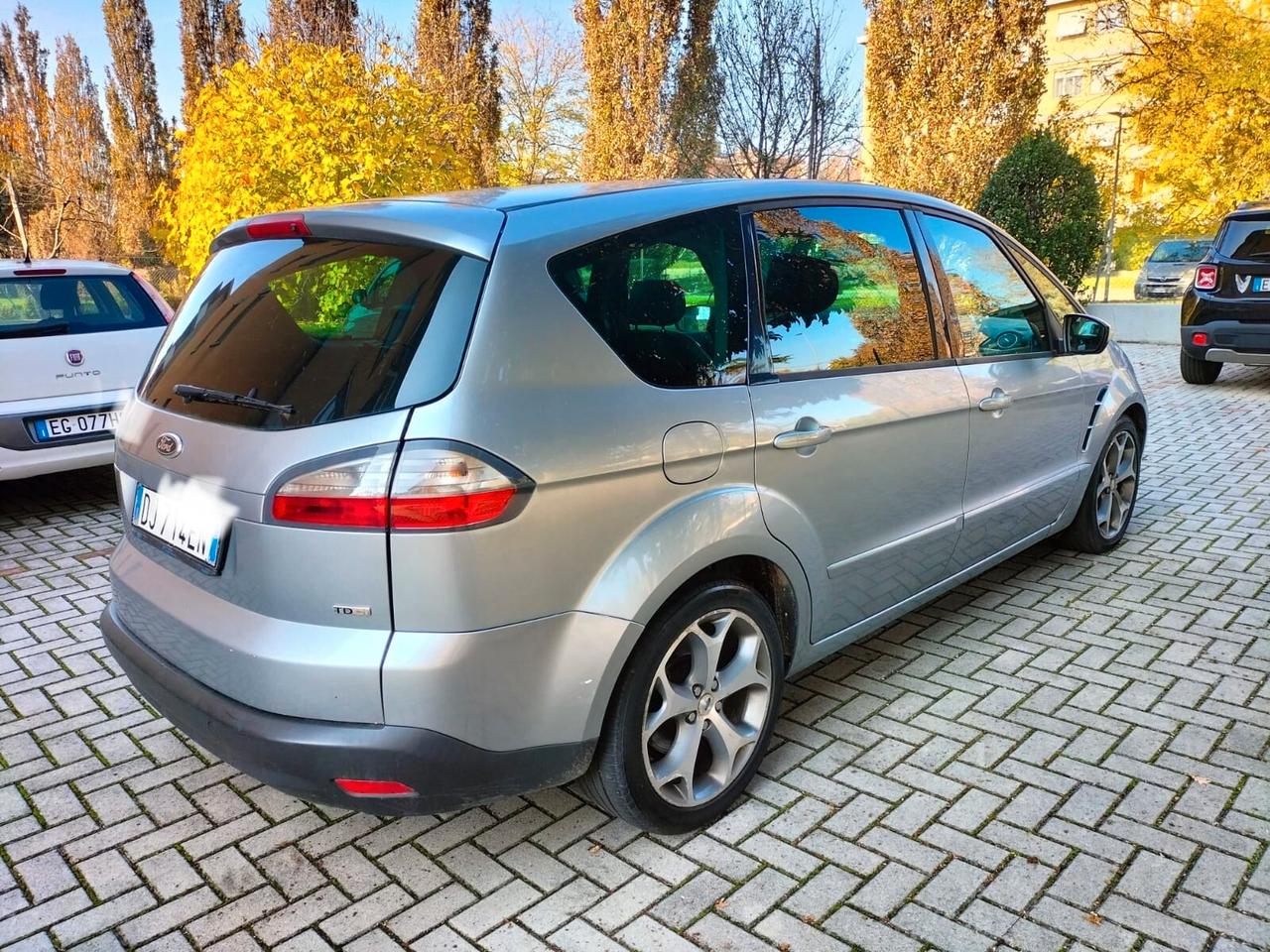 Ford S-Max 2.0 TDCi 140CV Titanium OK NEOPATENTATI