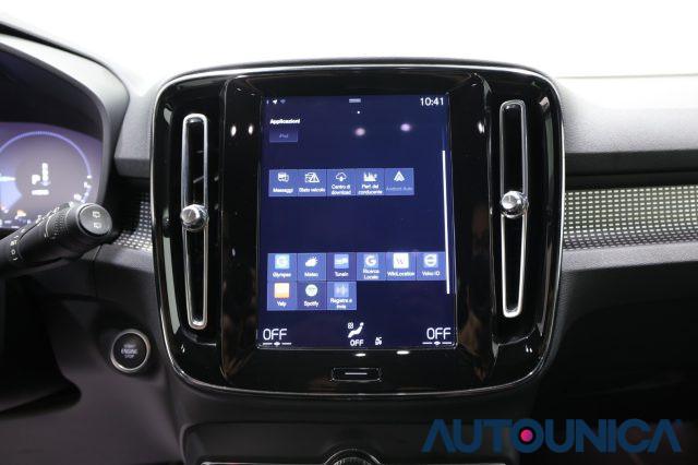 VOLVO XC40 T5 RECHARGE PLUG-IN HYBRID R-DESIGN