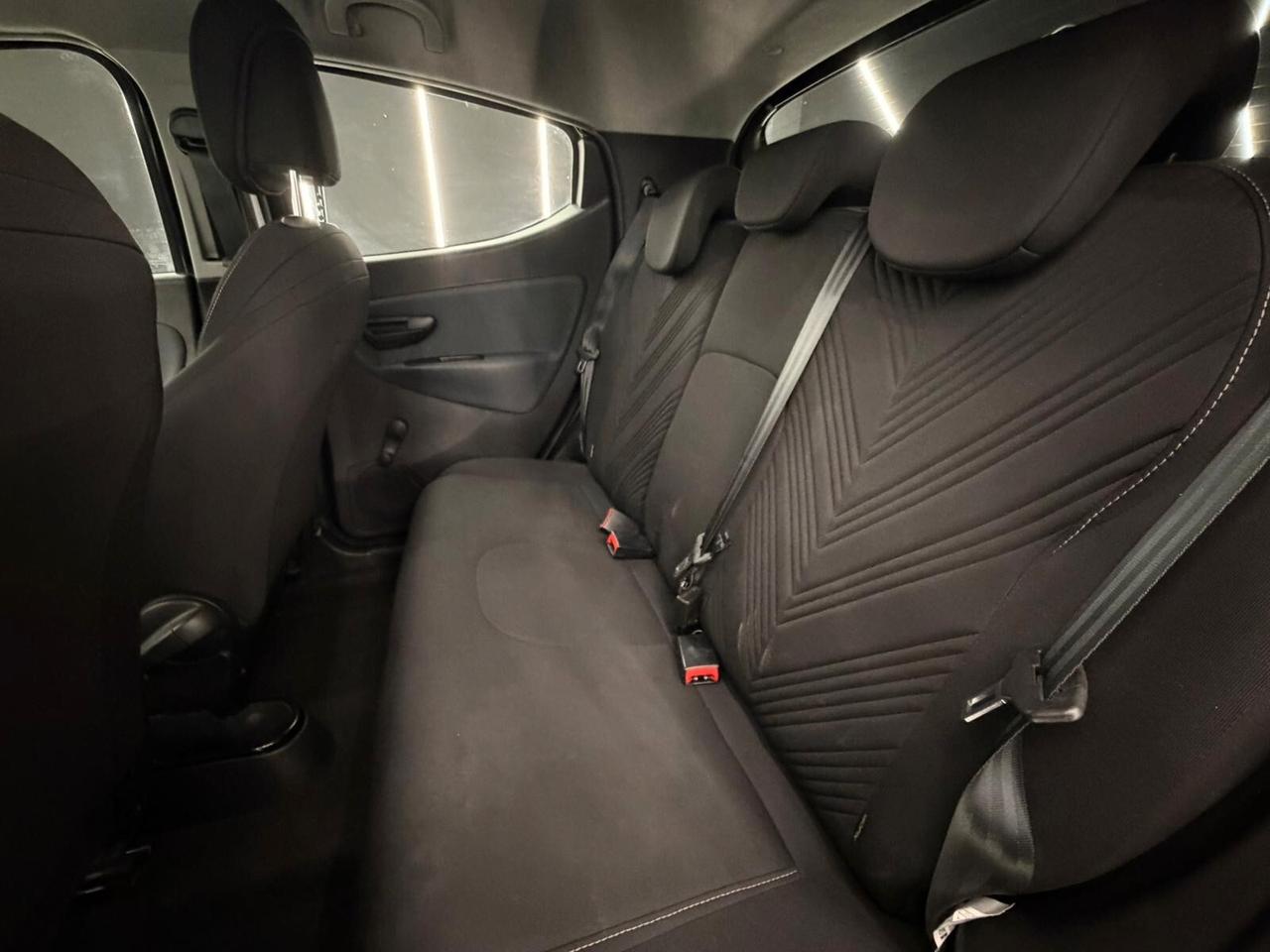 Lancia Ypsilon 1.0-KM CERTIFICATI-PERMUTE-12 MESI GARANZIA