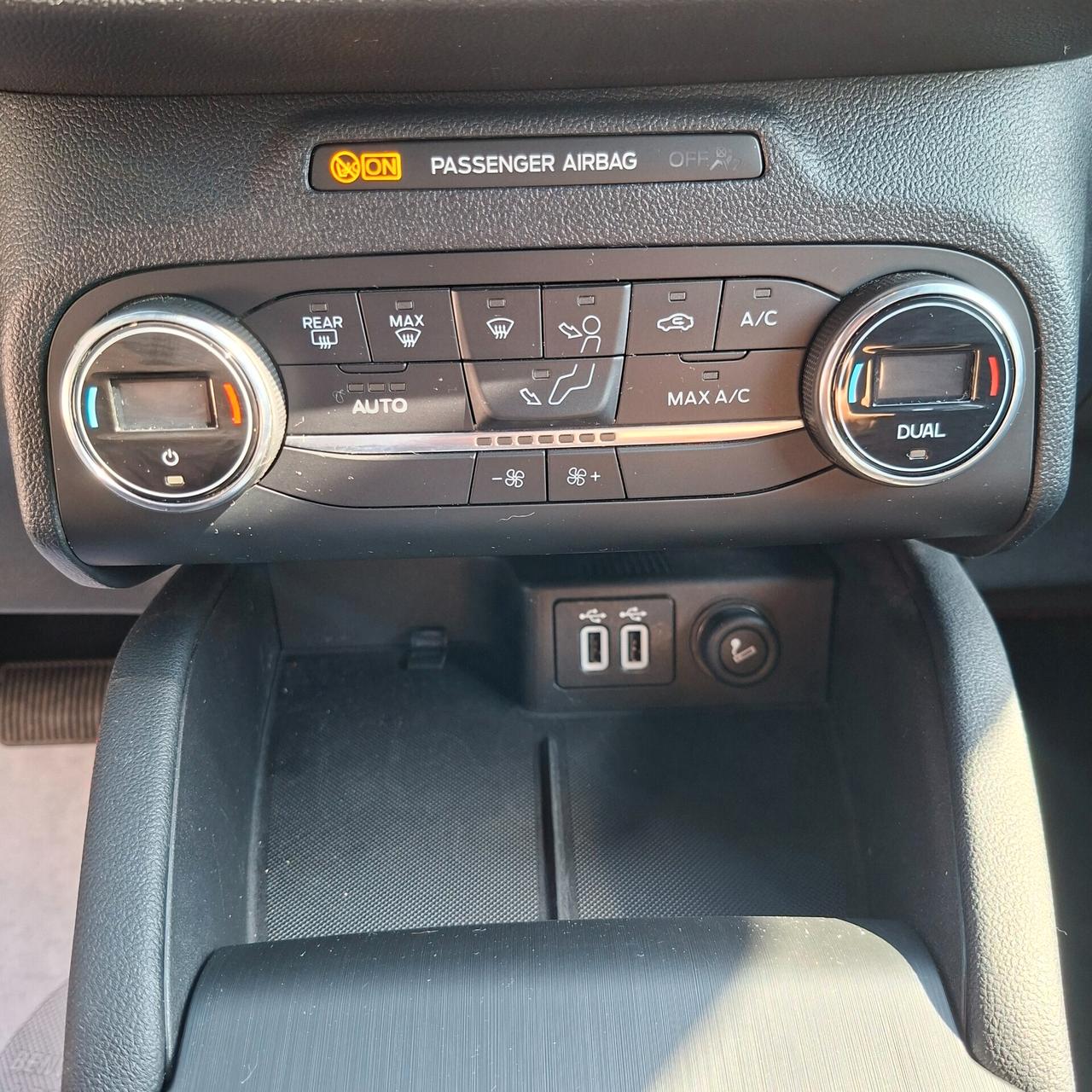 Ford Kuga 1.5 Ecoblue 120cv Auto St-Line