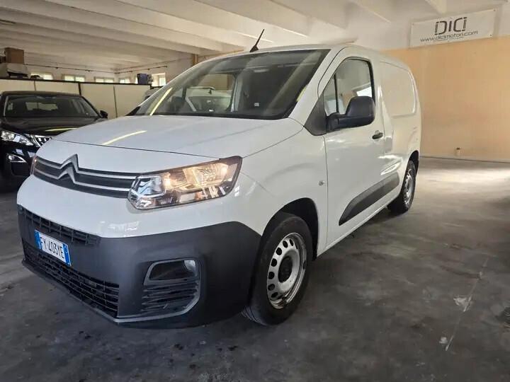 Citroen Berlingo 130cv Furgone 3 posti €6D, da rivedere