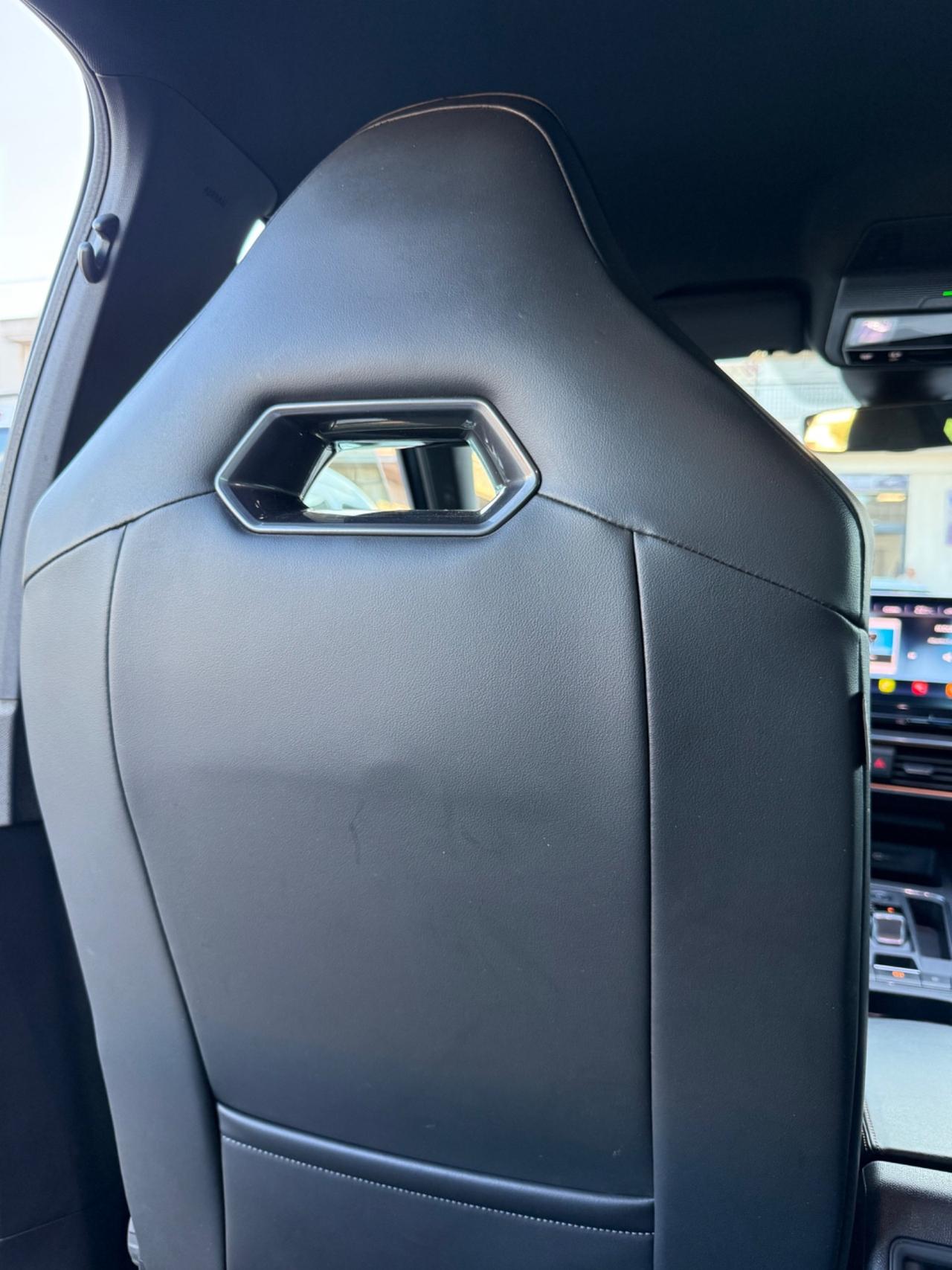 Cupra Formentor hybrid dsg LUCI SOFFUSE,TELECAMERA,VIRTUAL COCKPIT,NAVI,APPLE CARPLAY, FULL LED