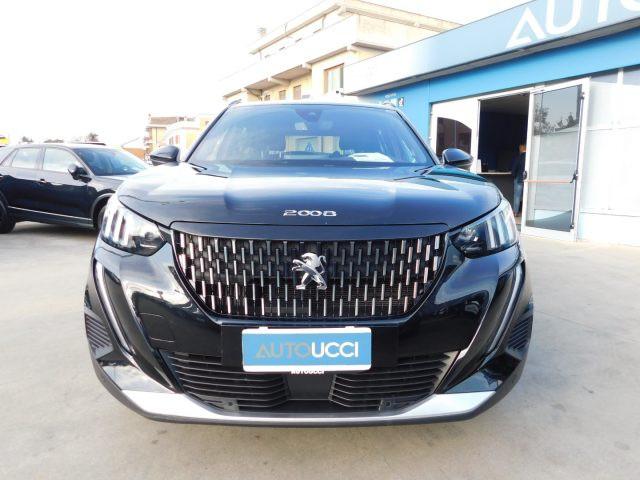 PEUGEOT 2008 BlueHDi 130 S&S EAT8 GT Carplay