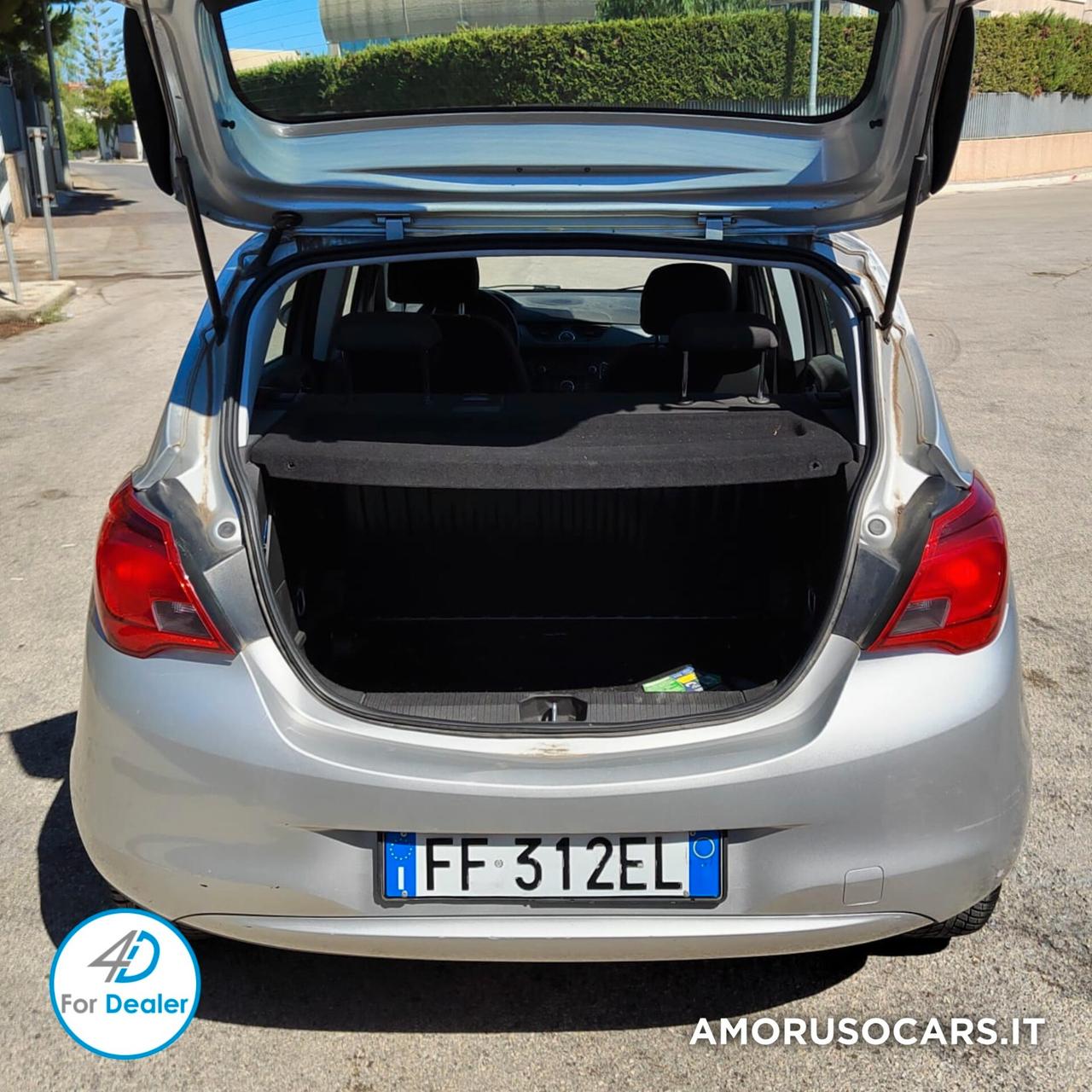 Opel Corsa 1.2 5 porte