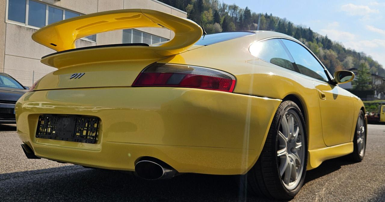 Porsche 911 996 Carrera Factory Sport Pack
