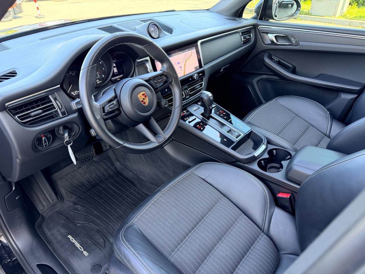 Porsche Macan 2.0 T 265cv open edition con approved