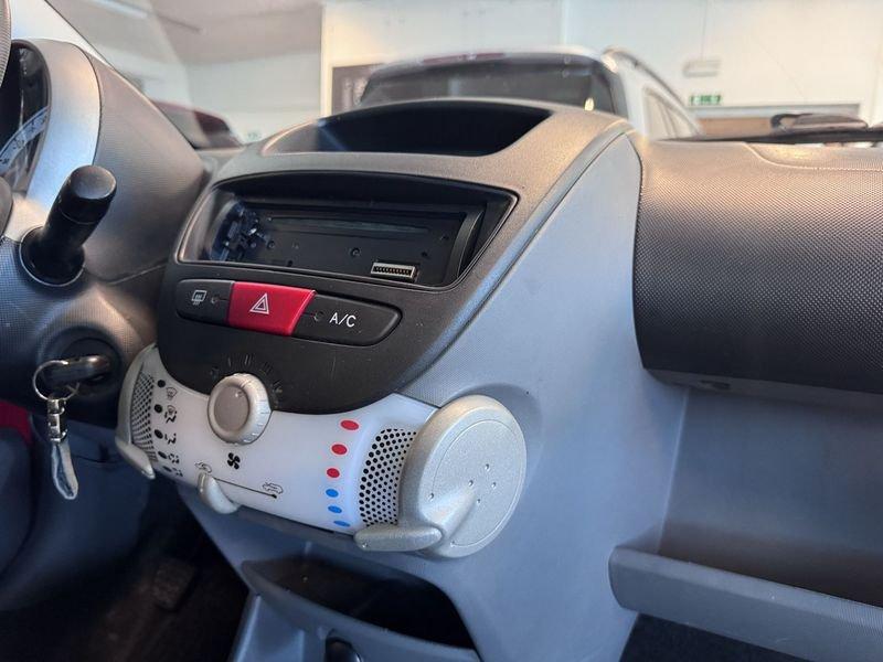 Toyota Aygo Aygo 5p 1.0 Lounge connect m-mt