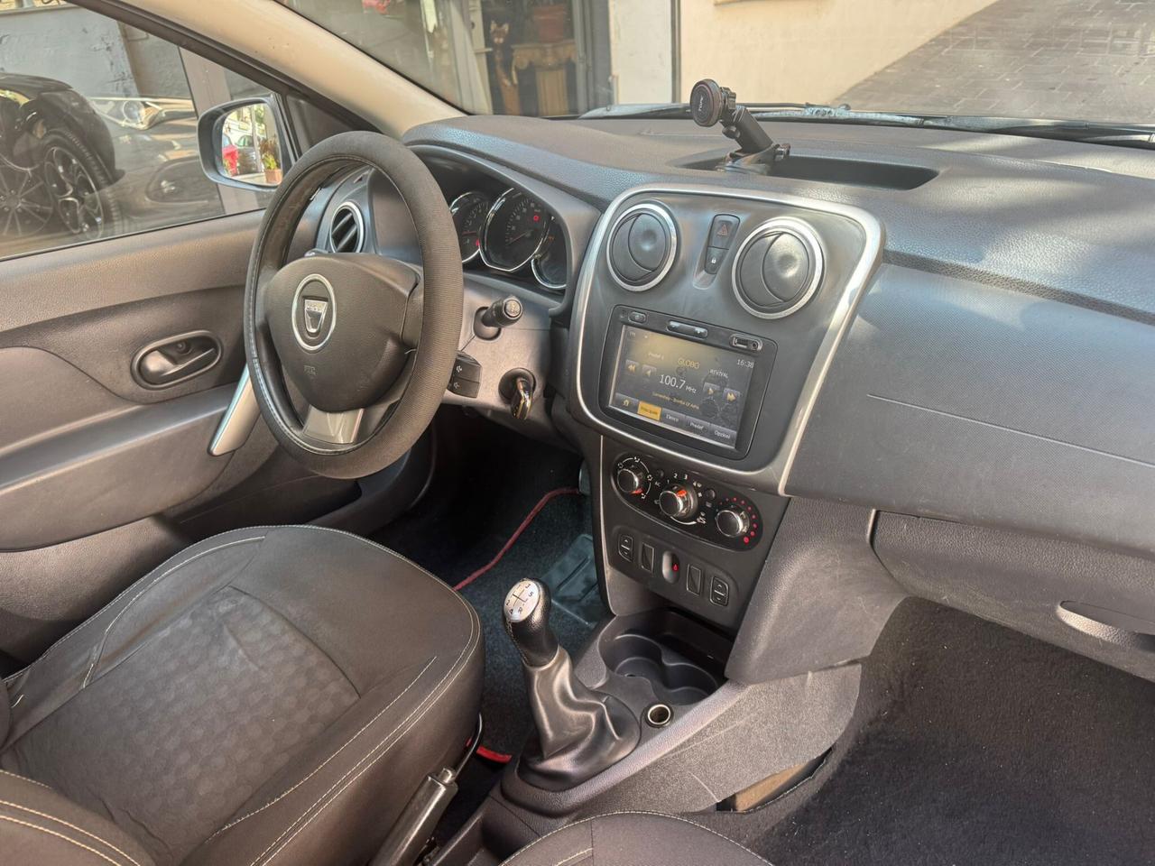 DACIA Sandero 1.5 dCi 8V 75CV Laureate