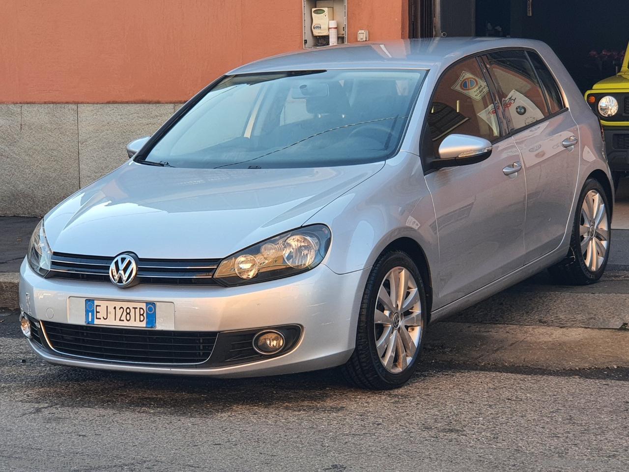 VOLKSWAGEN Golf 2.0 TDI 140 CV 5p. Highline