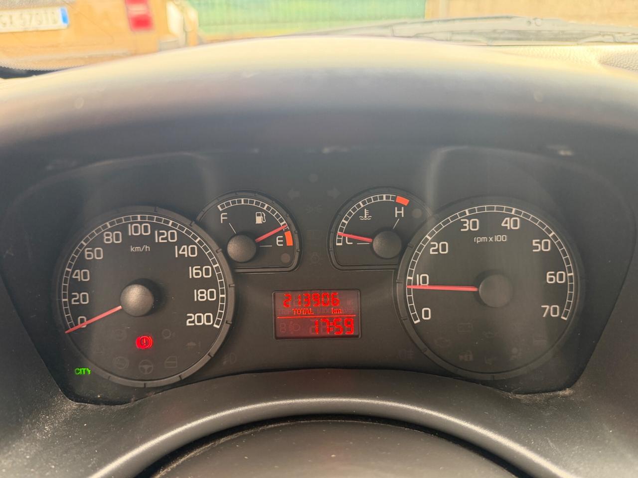 Fiat punto 1.2 benzina 44kw euro4 neopatentati