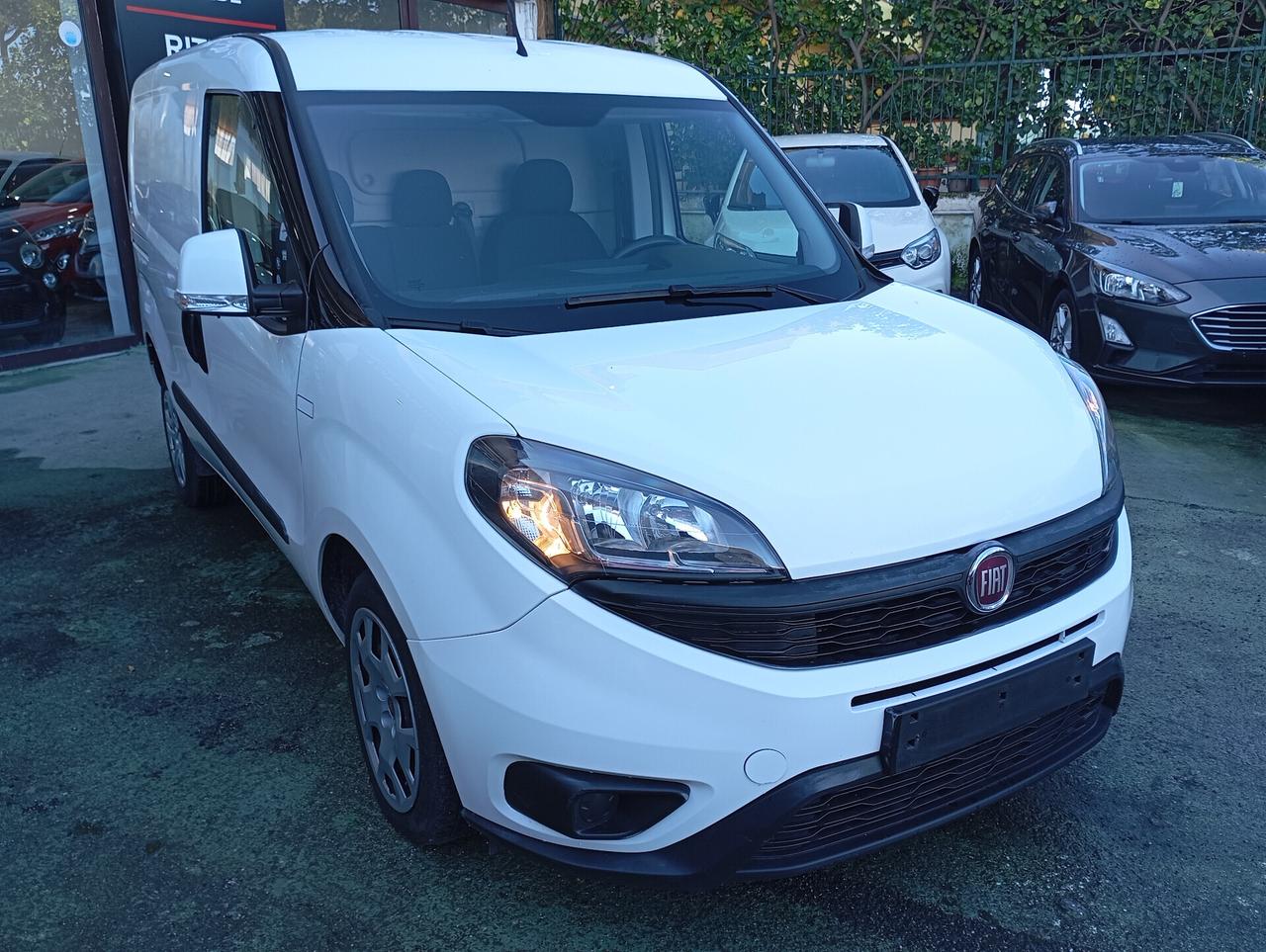 Fiat Doblo Cargo 1.6 Multijet 105CV Lounge 3 Posti