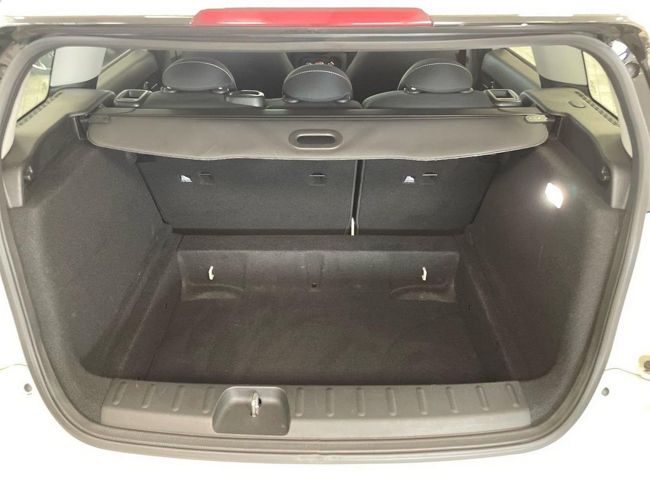 MINI Mini IV F54 2019 Clubman - Mini Clubman 1.5 One D Essential auto