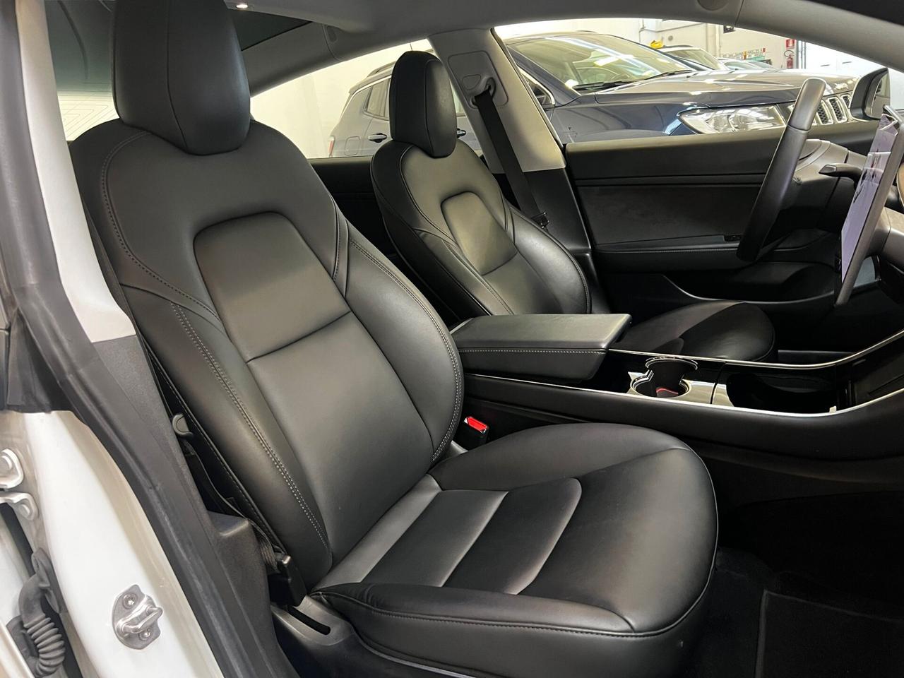 Tesla Model 3 Standard RWD Plus