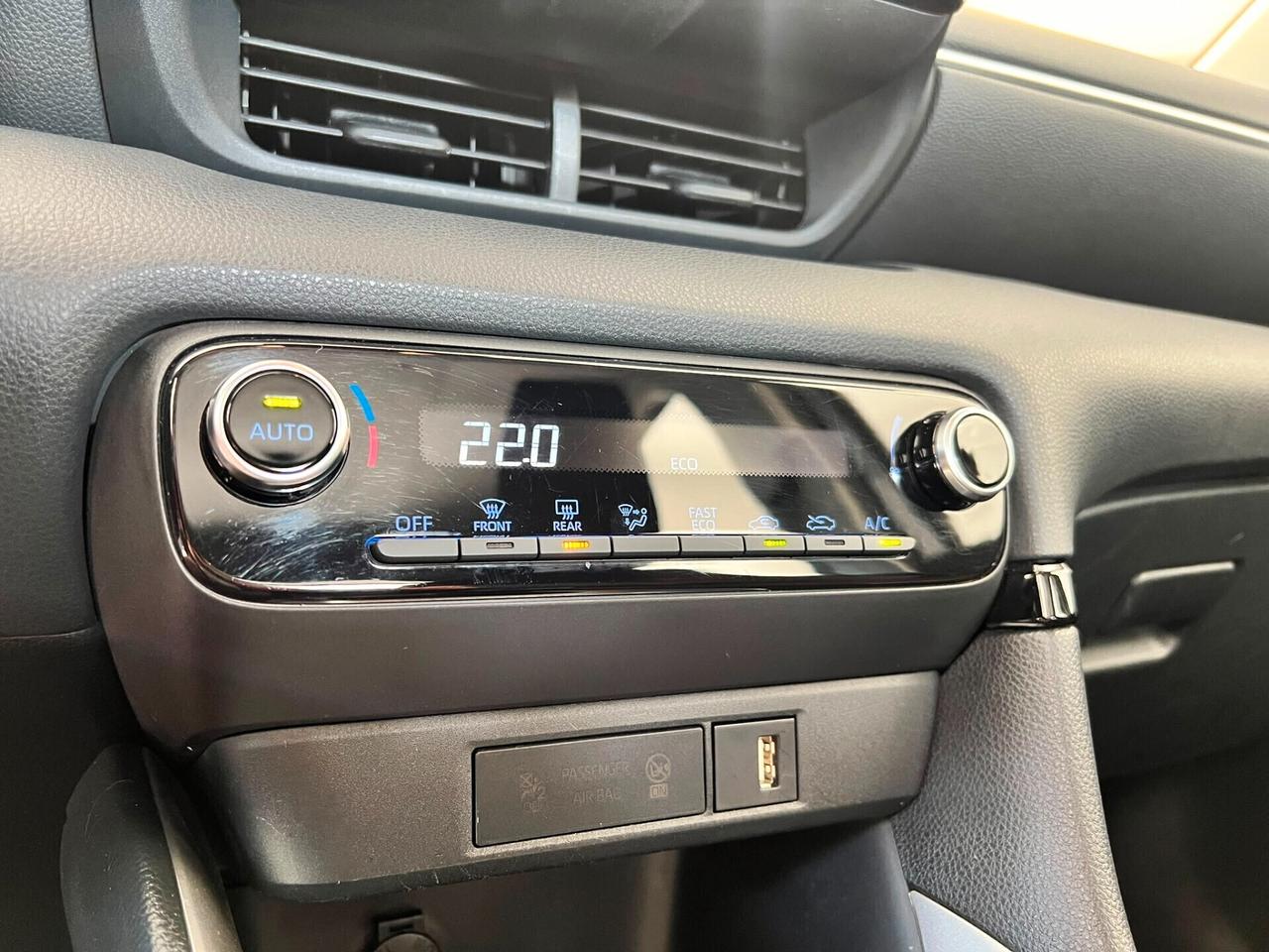 Toyota Yaris 1.5 Hybrid 5 porte Trend