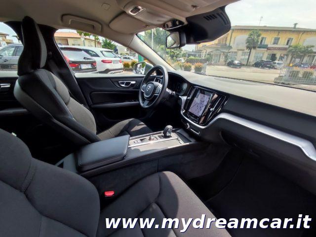 VOLVO V60 B4 (d) Geartronic Momentum Business
