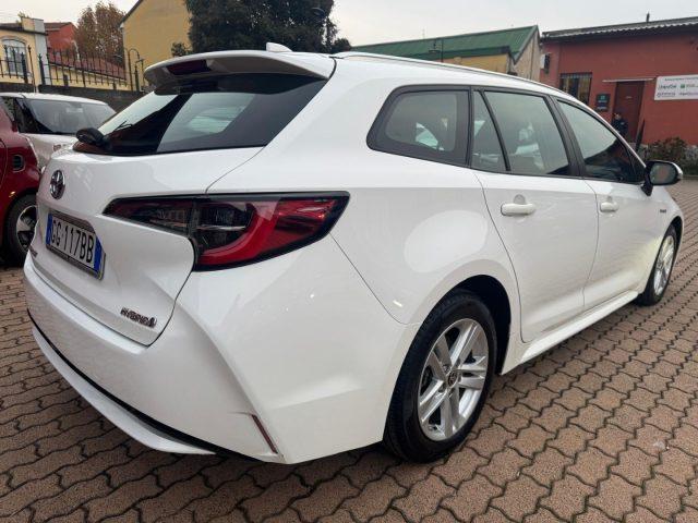 TOYOTA Corolla Touring 1.8 Hybrid Business(AUTOCARRO N1)