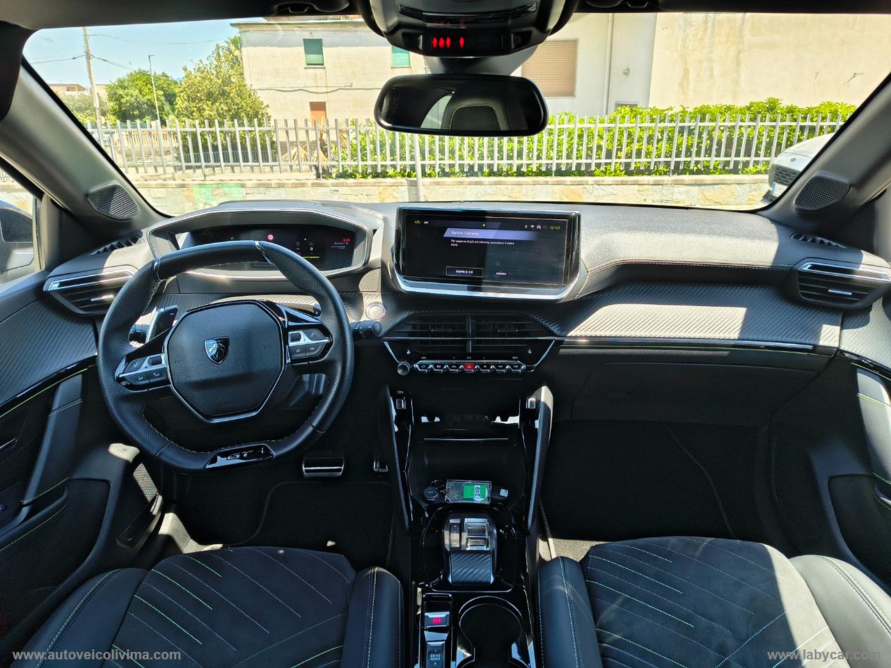 PEUGEOT 208 Hybrid 136 e-DCS6 GT