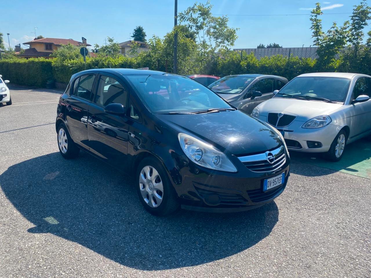 Opel Corsa 1.2 5 porte Easytronic Cosmo