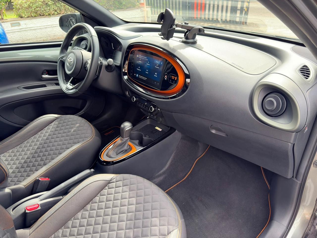 Toyota Aygo X 1.0 VVT-i 72 CV 5 porte Lounge Air S-CVT