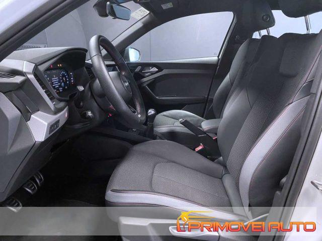 AUDI A1 citycarver 30 TFSI Pack S-Line interno