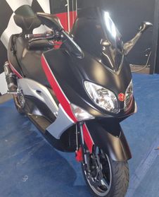 YAMAHA T-Max 500 - BLACK MAX