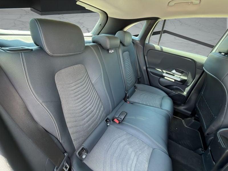 Mercedes-Benz GLA GLA 180 d Prog Advanced