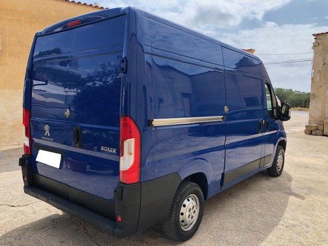 PEUGEOT Boxer 330 2.2 BlueHDi 140 S&S PC-TN Furgone